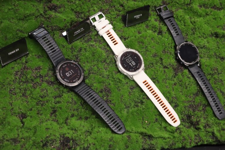 Best Smartwatches Under $200: 2024 Budget Guide - charginggearlab