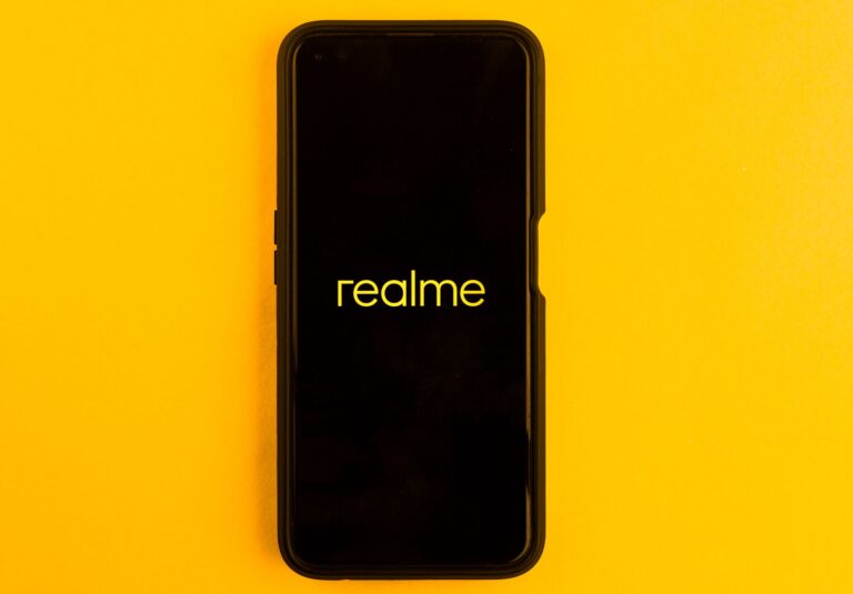 10 Best Mid-Range Phones in 2026: Flagship Specs, Budget - charginggearlab
