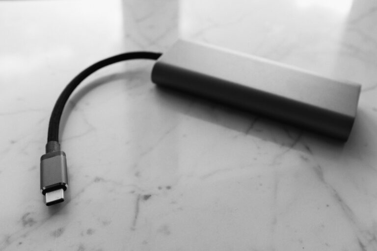 How Fast Charging Works: USB PD, GaN, and Real-World Tests - charginggearlab