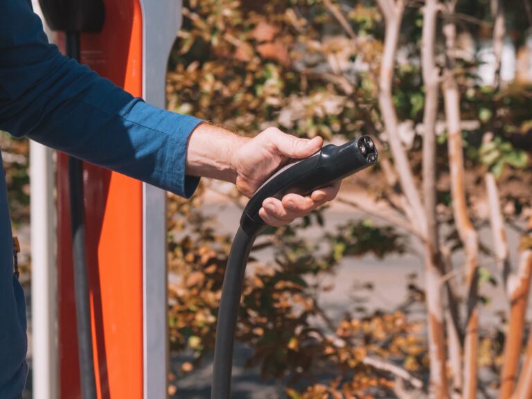 Step-by-Step Guide to Calibrating an EV Charger for Optimal Performance - charginggearlab