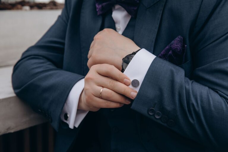 Best Smart Rings for Men 2026: Top 5 Picks Tested - ChargingGearLab