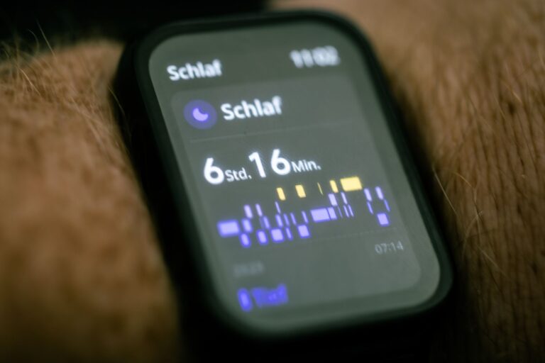 How to Choose the Best Fitness Tracker for Sleep Tracking 2026 - ChargingGearLab